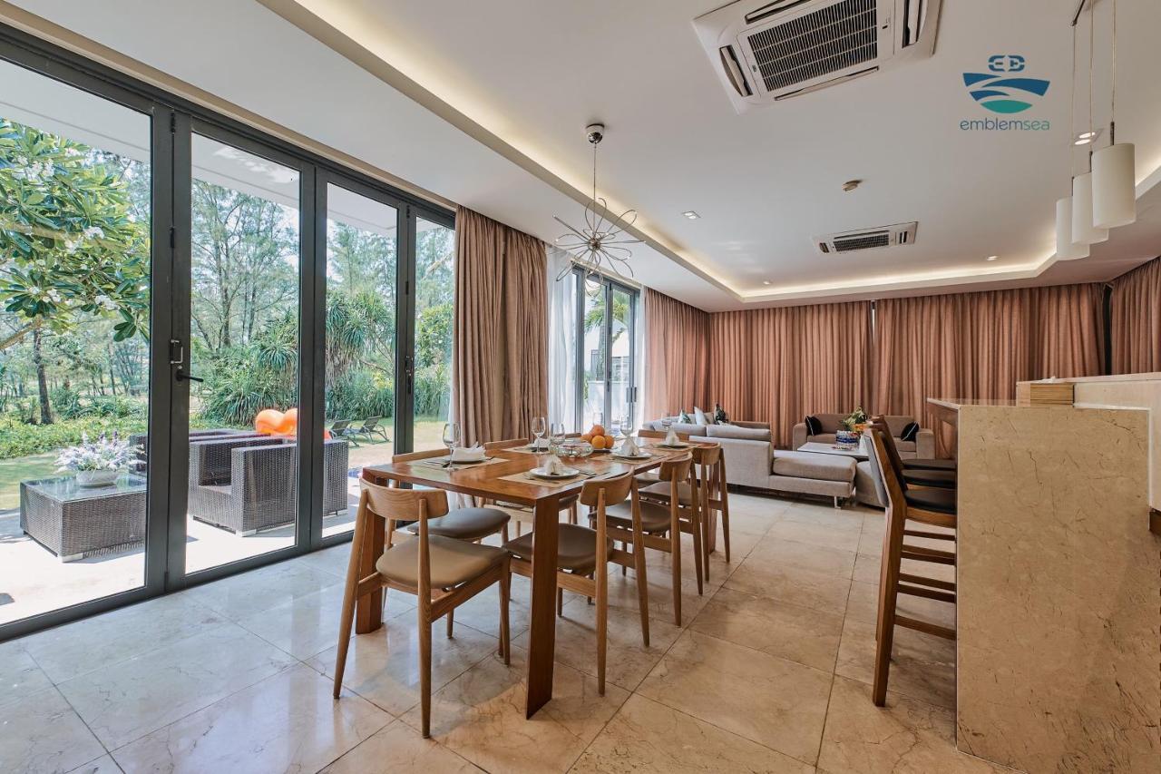 Emblem Sea 4 Bedroom Villas Da Nang Exterior photo