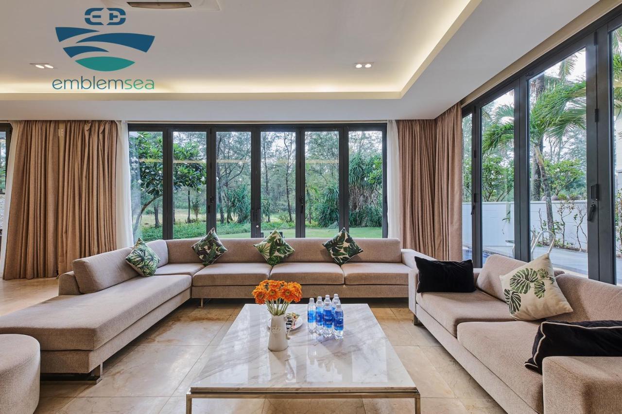 Emblem Sea 4 Bedroom Villas Da Nang Exterior photo