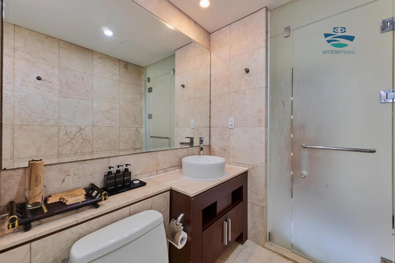 Emblem Sea 4 Bedroom Villas Da Nang Exterior photo