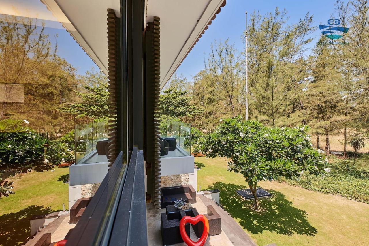 Emblem Sea 4 Bedroom Villas Da Nang Exterior photo