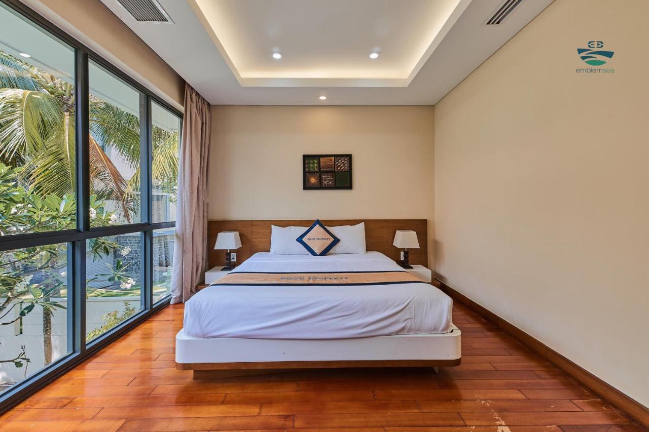 Emblem Sea 4 Bedroom Villas Da Nang Exterior photo