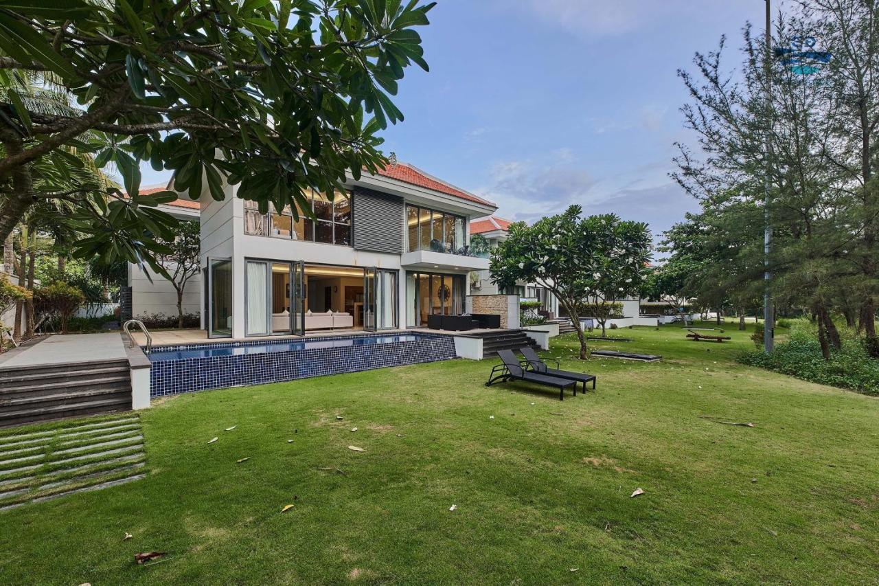 Emblem Sea 4 Bedroom Villas Da Nang Exterior photo